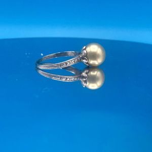 Vintage Sterling Silver and Pearl Ring